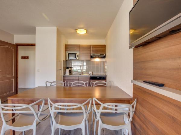 Résidence Azurea : photo 4 de la chambre appartement 2 chambres avec balcon (6 adultes)