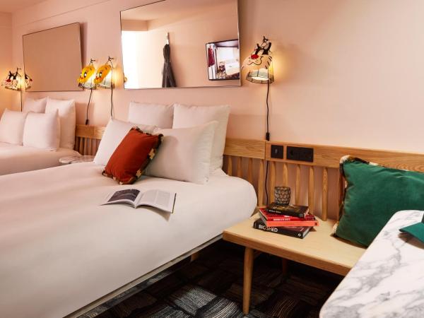 Mama Shelter London - Shoreditch : photo 4 de la chambre chambre quadruple standard - sous-sol