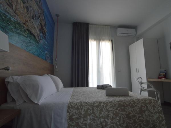 NEW Casa Corvaja : photo 8 de la chambre chambre triple avec balcon