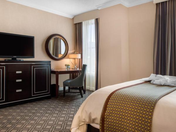 Omni Severin Hotel : photo 4 de la chambre chambre lit king-size deluxe