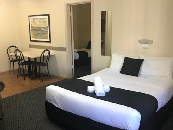 Bay Motel Hotel : photo 1 de la chambre chambre familiale deluxe