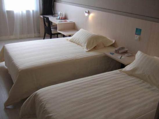 Jinjiang Inn - Nanjing Train Station 1 : photo 4 de la chambre chambre lits jumeaux standard