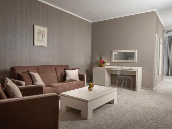Promenáda Romantic Hotel : photo 3 de la chambre suite duplex (4 adultes) avec accès piscine et sauna