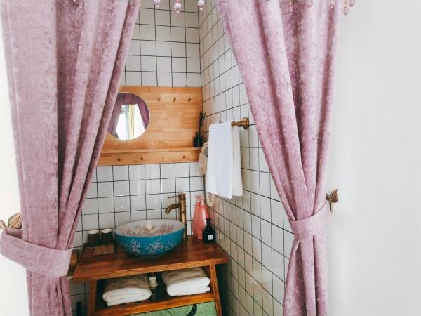 Encounter Garden Great Wall Holiday Guesthouse : photo 7 de la chambre chambre lit queen-size 