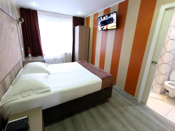 Hotel Phenix : photo 5 de la chambre chambre double standard