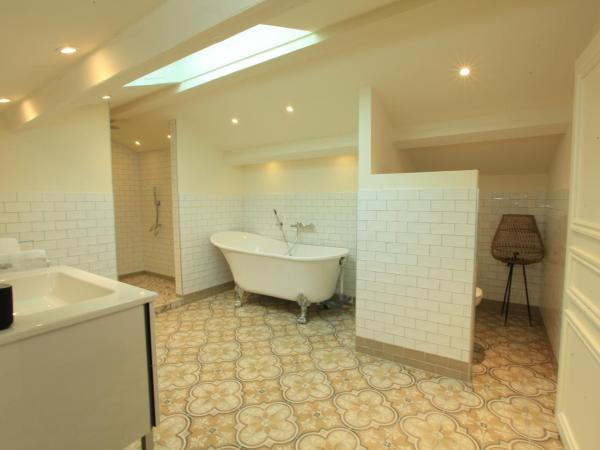 Chambres D' hôtes Les Ormes : photo 7 de la chambre suite familiale