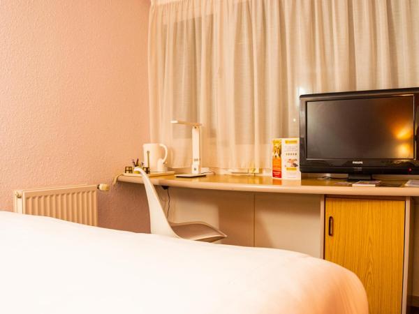 initial by balladins La Roche-sur-Yon : photo 2 de la chambre chambre double