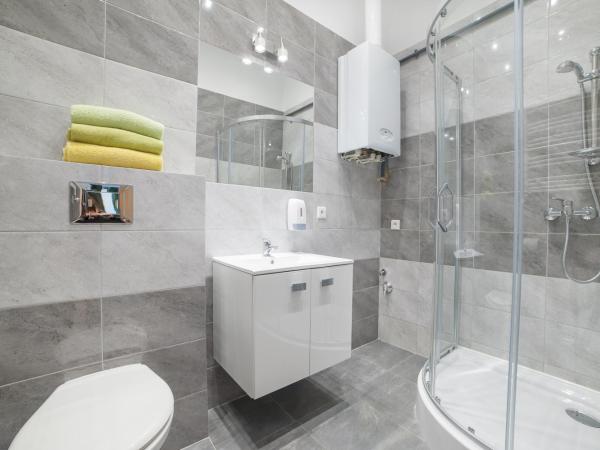 Dizzy Daisy Hostel : photo 7 de la chambre appartement 1 chambre avec salle de bains privative 