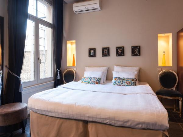 Hotel Diamonds and Pearls : photo 8 de la chambre chambre double confort avec balcon