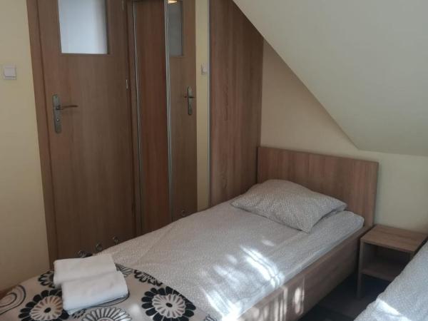 Willa pod Antałówką : photo 2 de la chambre chambre lits jumeaux standard