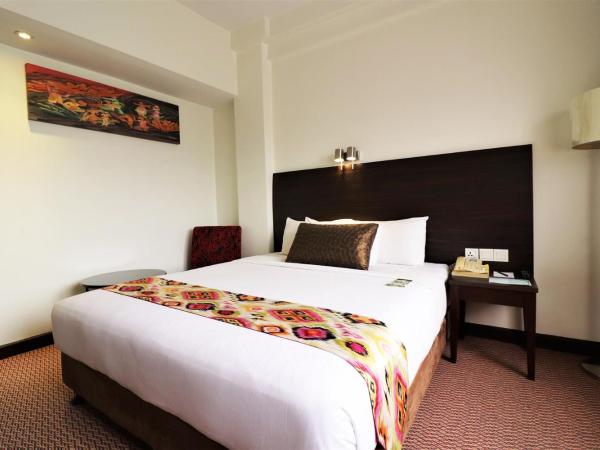 Hotel Grand Continental Kuala Lumpur : photo 6 de la chambre chambre double premium - vue sur ville
