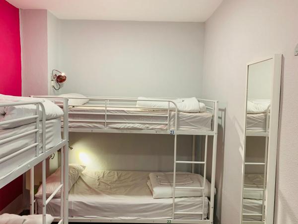 Oh! My Hostel : photo 7 de la chambre lit dans dortoir pour femmes de 6 lits avec salle de bains privative