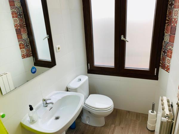 Oh! My Hostel : photo 5 de la chambre lit dans dortoir mixte de 4 lits avec salle de bains privée