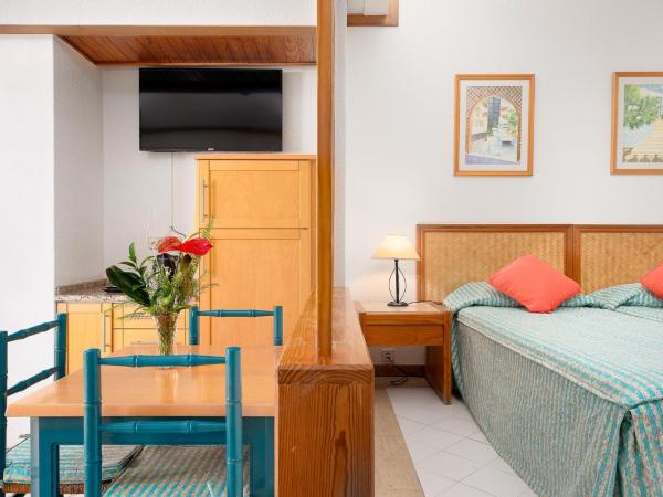 Muthu Oura Praia Hotel : photo 3 de la chambre chambre deluxe