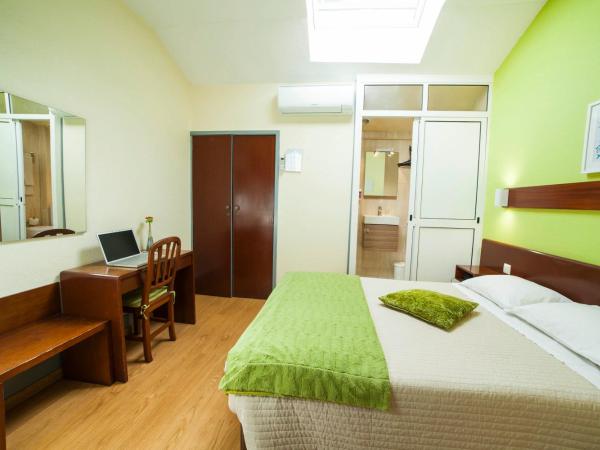 Hotel Estoril Porto : photo 4 de la chambre chambre double basique