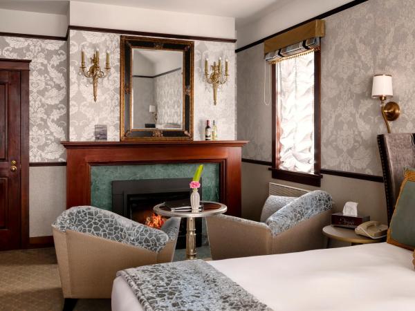 Abigail's Hotel : photo 2 de la chambre chambre lit king-size supérieure