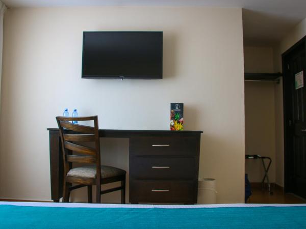 Country Hotel & Suites : photo 8 de la chambre chambre lit king-size standard