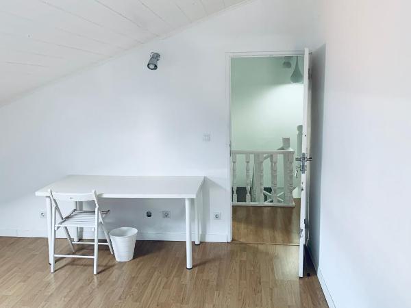 Restelo House Shared Appartment : photo 4 de la chambre chambre triple classique