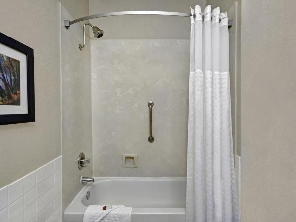 Baymont by Wyndham Houston/Westchase : photo 6 de la chambre chambre lit queen-size - non-fumeurs