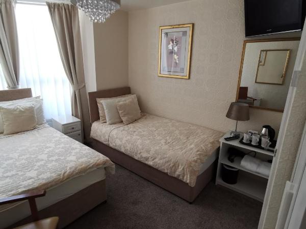 The Stafford : photo 8 de la chambre chambre double avec lit d'appoint