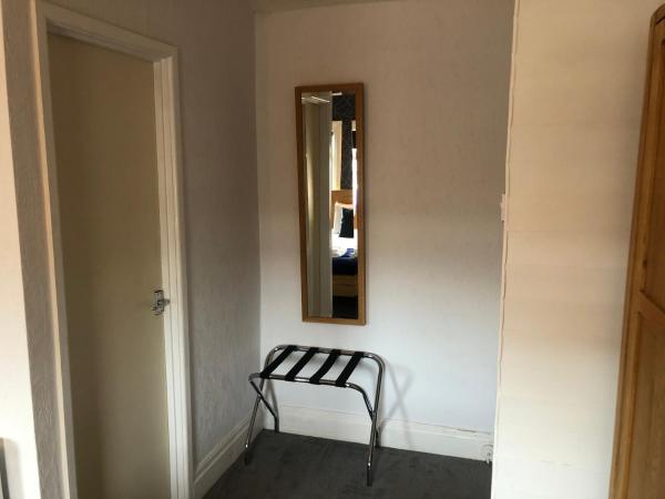 The Fossil Tree Hotel : photo 8 de la chambre chambre king supérieure - vue partielle sur la mer