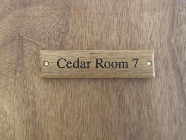 The Fossil Tree Hotel : photo 2 de la chambre chambre lit king-size - vue latérale sur mer