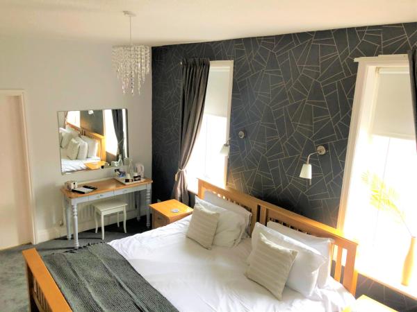 The Fossil Tree Hotel : photo 10 de la chambre superior twin or king with side sea view