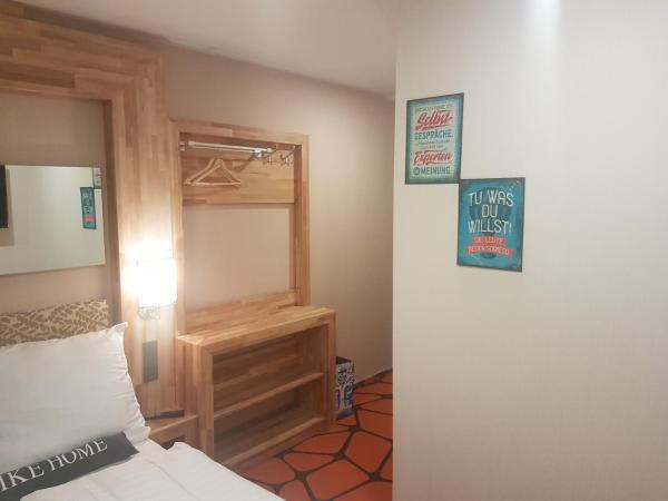 Elbgalerie Hotel : photo 3 de la chambre chambre double Économique