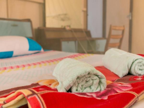 Voyage Home&Guesthouse : photo 6 de la chambre chambre double avec salle de bains commune