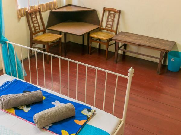 Voyage Home&Guesthouse : photo 3 de la chambre chambre quadruple avec salle de bains commune