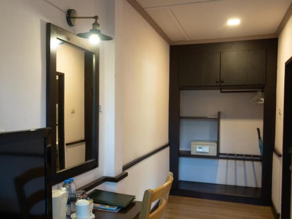 Southern Lanta Resort : photo 5 de la chambre chambre double ou lits jumeaux standard - vue sur jardin