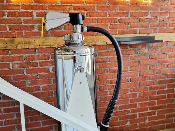 Hotel16 by Messe & Stadion Suisse in Minuten & Late Check-in : photo 5 de la chambre chambre double avec salle de bains commune