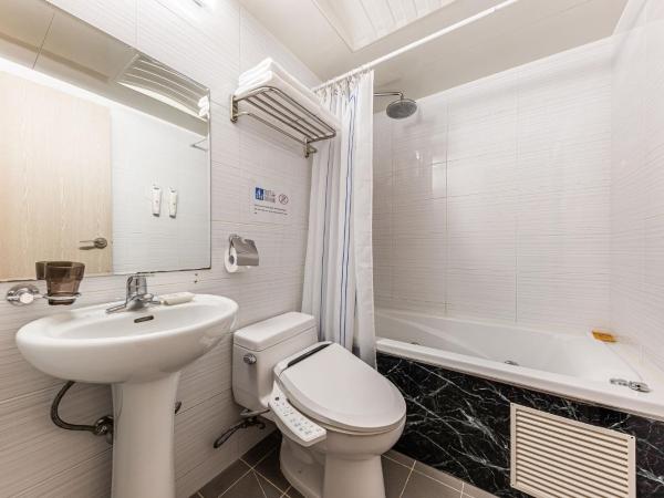 Friendly DH Naissance Hotel by Mindrum Group : photo 8 de la chambre chambre double standard - petit-déjeuner compris