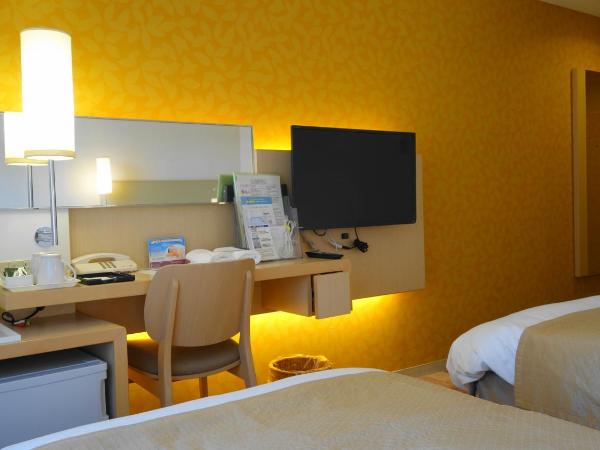 City Plaza Osaka : photo 3 de la chambre chambre simple avec lit d'appoint - non-fumeurs