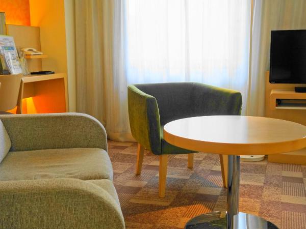 City Plaza Osaka : photo 3 de la chambre chambre lits jumeaux supérieure - non-fumeurs