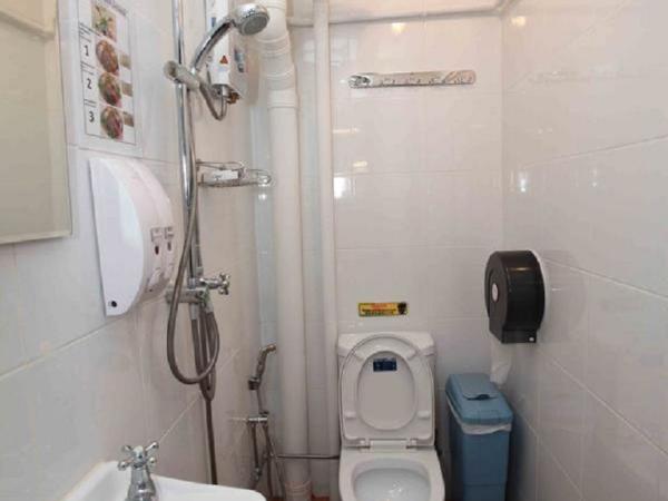 K Space Inn 569 : photo 1 de la chambre bed in 8-bed dormitory (mixed, no windows)