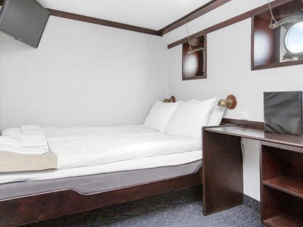 Mälardrottningen Yacht Hotel : photo 2 de la chambre chambre double deluxe - vue sur mer