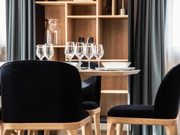 Manali Lodge by Alpine Resorts : photo 7 de la chambre appartement avec vue sur la montagne