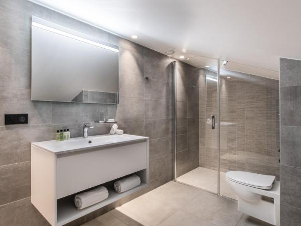 Manali Lodge by Alpine Resorts : photo 6 de la chambre appartement avec vue sur la montagne