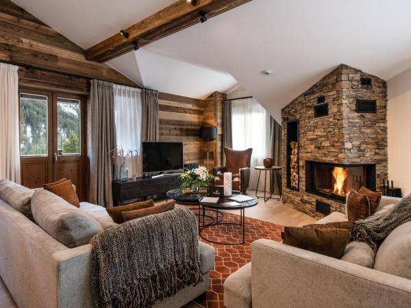 Manali Lodge by Alpine Resorts : photo 2 de la chambre appartement avec vue sur la montagne