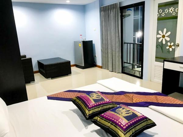 Delighted Bangkok Hotel : photo 8 de la chambre studio supérieur