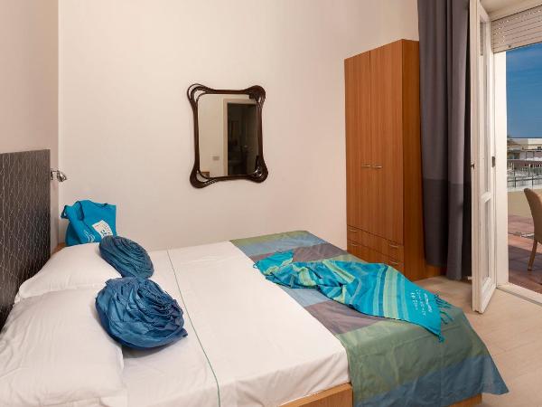 G House Rimini Spiaggia : photo 3 de la chambre chambre double standard