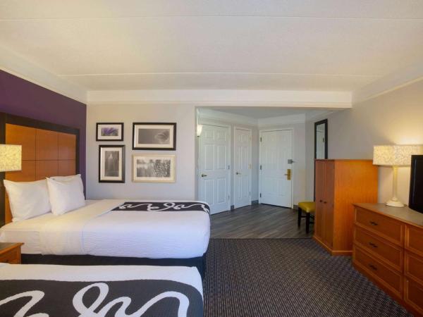 La Quinta by Wyndham St. Louis Westport : photo 1 de la chambre chambre double avec 2 lits doubles - accessible aux personnes à mobilité réduite