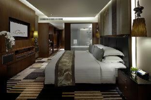 The Landmark Bangkok - SHA Extra Plus : photo 1 de la chambre room #2700714