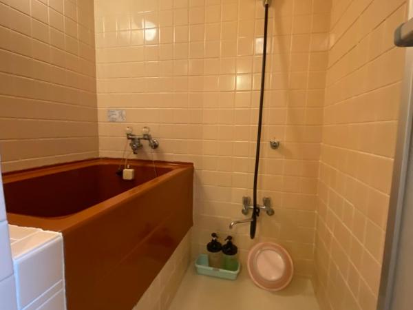 Asakusa Ryokan Toukaisou : photo 9 de la chambre chambre lits jumeaux