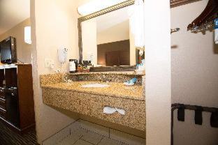 Best Western Port Columbus : photo 7 de la chambre room #18570847