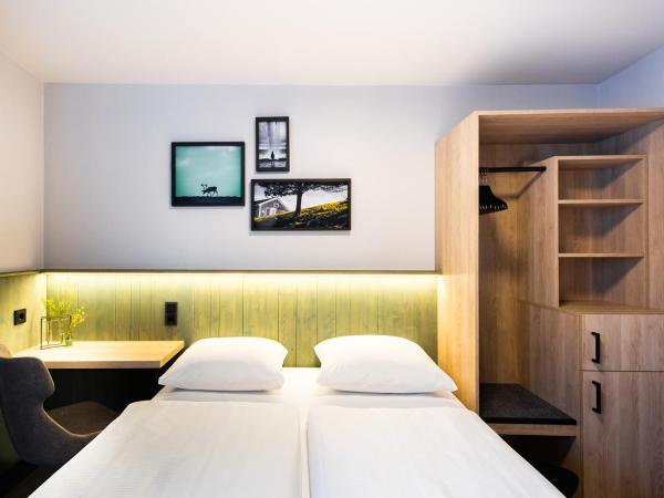 fjord hotel berlin : photo 7 de la chambre hébergement lovely s