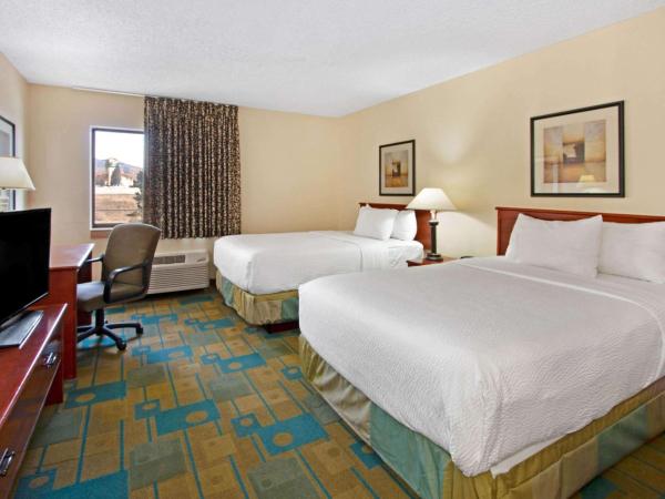 La Quinta by Wyndham Albuquerque Journal Ctr NW : photo 2 de la chambre chambre deluxe avec 2 lits doubles