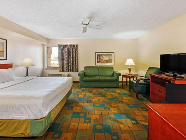 La Quinta by Wyndham Albuquerque Journal Ctr NW : photo 1 de la chambre suite lit king-size deluxe - non-fumeurs