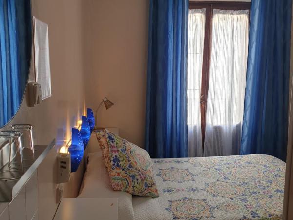 Casa de Huespedes Dolce Vita : photo 7 de la chambre chambre double avec salle de bains commune